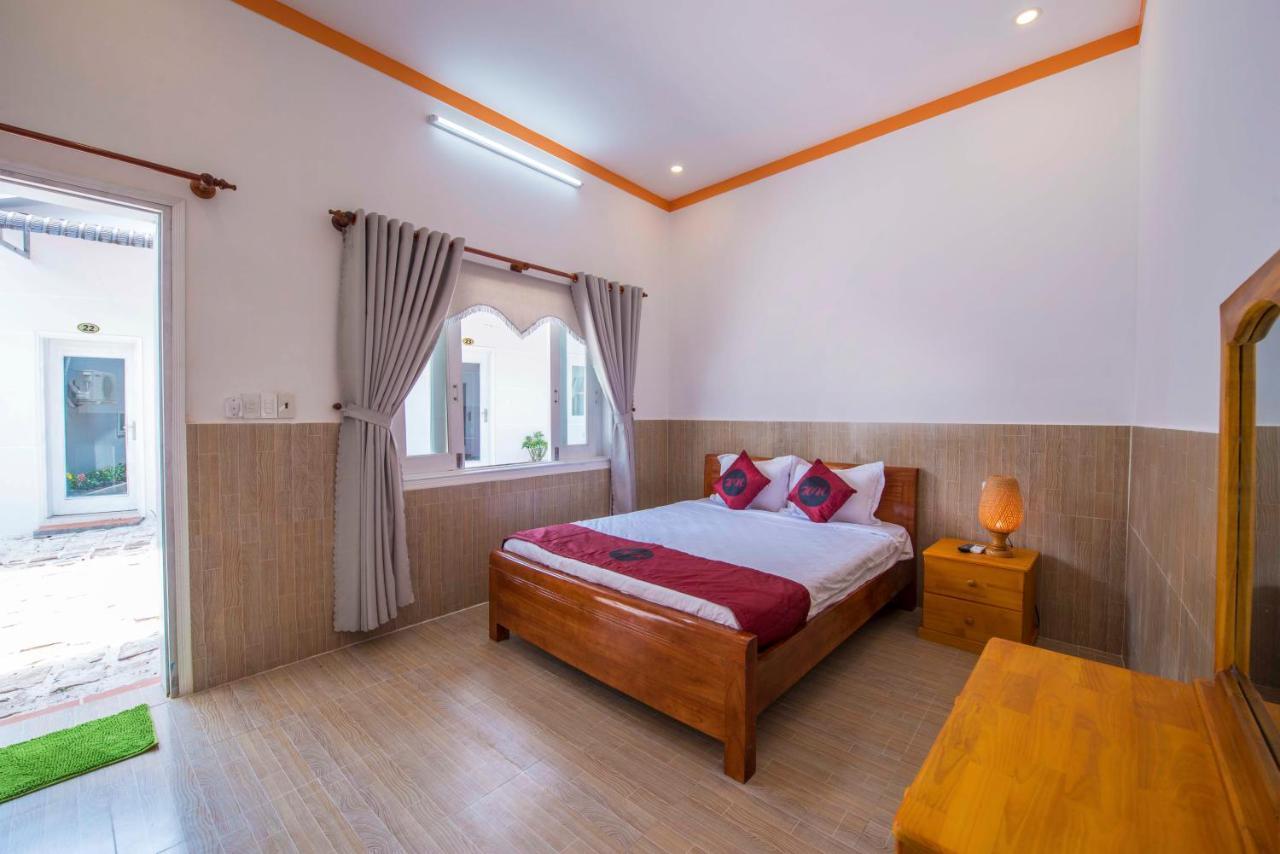 Ngoc Hanh Hotel 3*